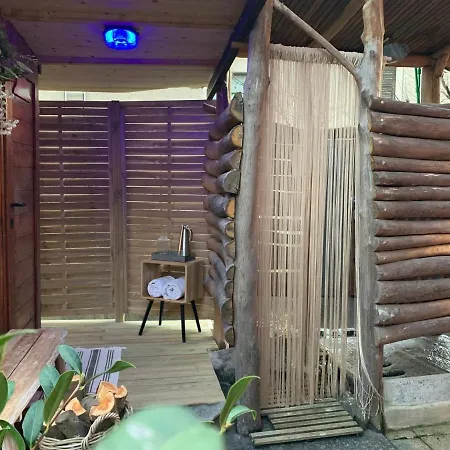 A Casa Di Sophi Maggiore Private Outdoor Sauna شقة