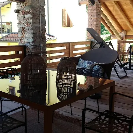 A Casa Di Sophi Maggiore Private Outdoor Sauna Διαμέρισμα Angera